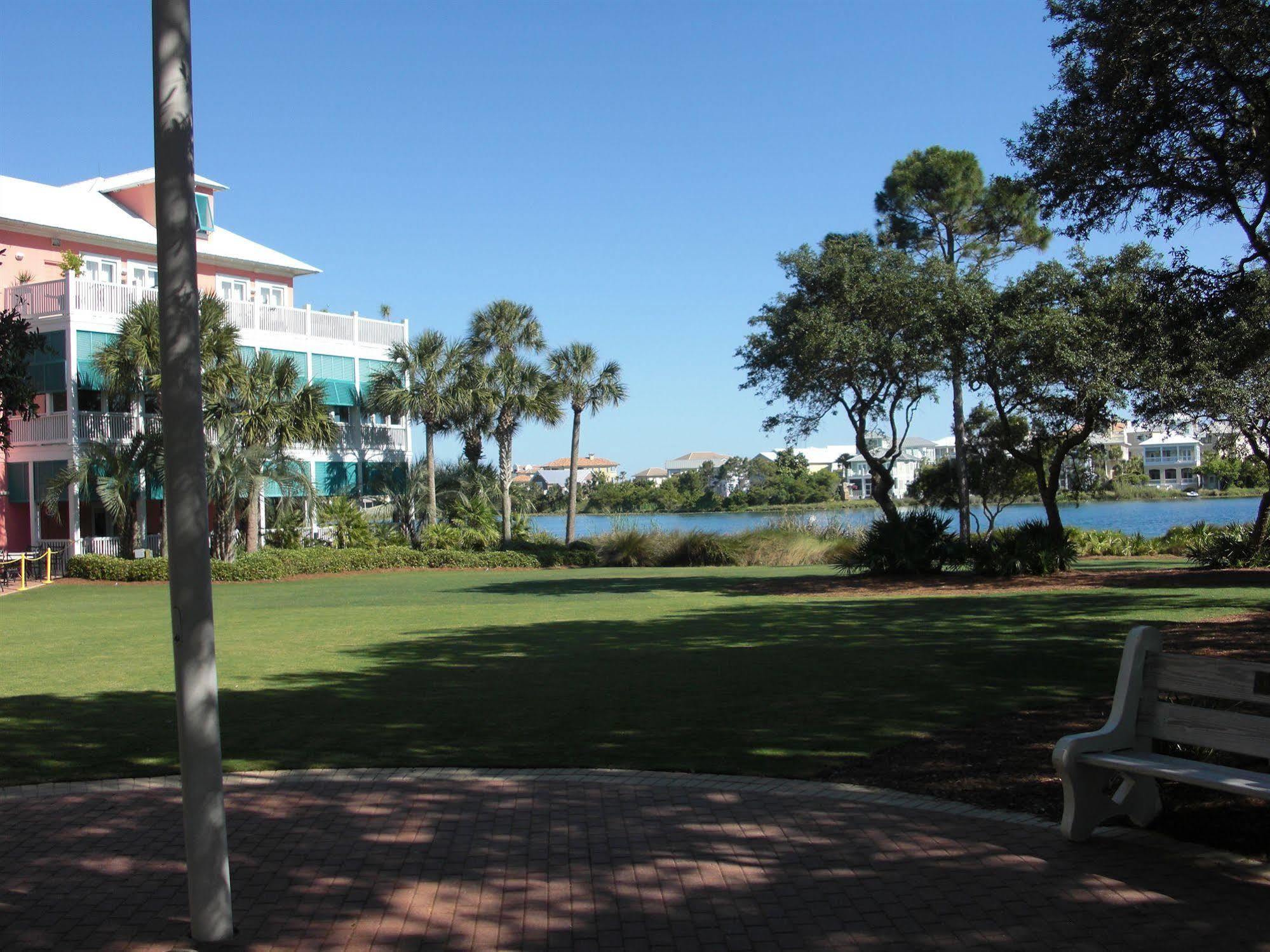 רוזמרי ביץ' Carillon Beach Resort Inn מראה חיצוני תמונה